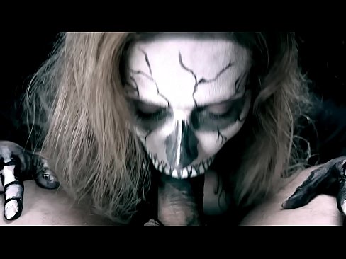 ❤️ Demon nighean sucking cock le a beul dubh agus slugadh cum. Bhidio fucking leinn gd.xxxdesichudai.ru ️❤